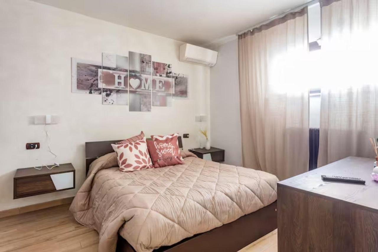 Old Lighthouse - Beach Apartment - Fiumicino Airport Екстериор снимка