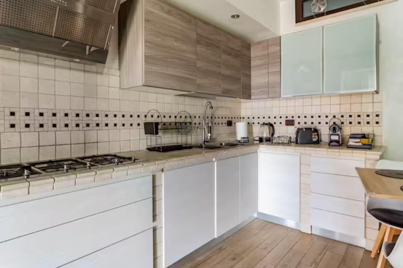 Old Lighthouse - Beach Apartment - Fiumicino Airport Екстериор снимка