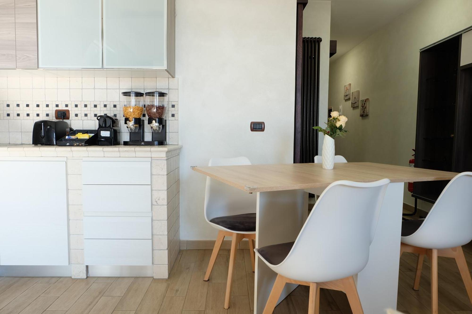 Old Lighthouse - Beach Apartment - Fiumicino Airport Екстериор снимка